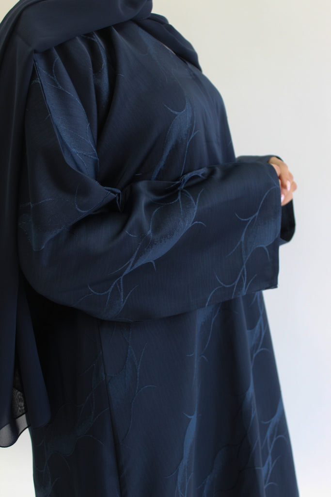 Navy Open Abaya – Patterned Design with Straight Sleeves