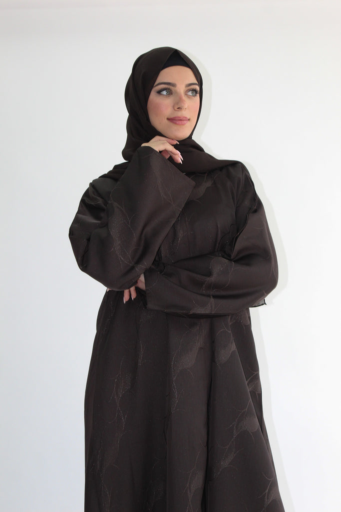 Brown Open Abaya – Patterned Design with Straight Sleeves