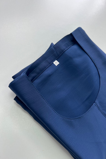 Navy Ripple Satin Polyester  Batwing Closed