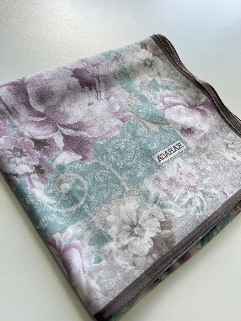 Premium Karaca Vintage Garden 110cm Crepe Square Hijab
