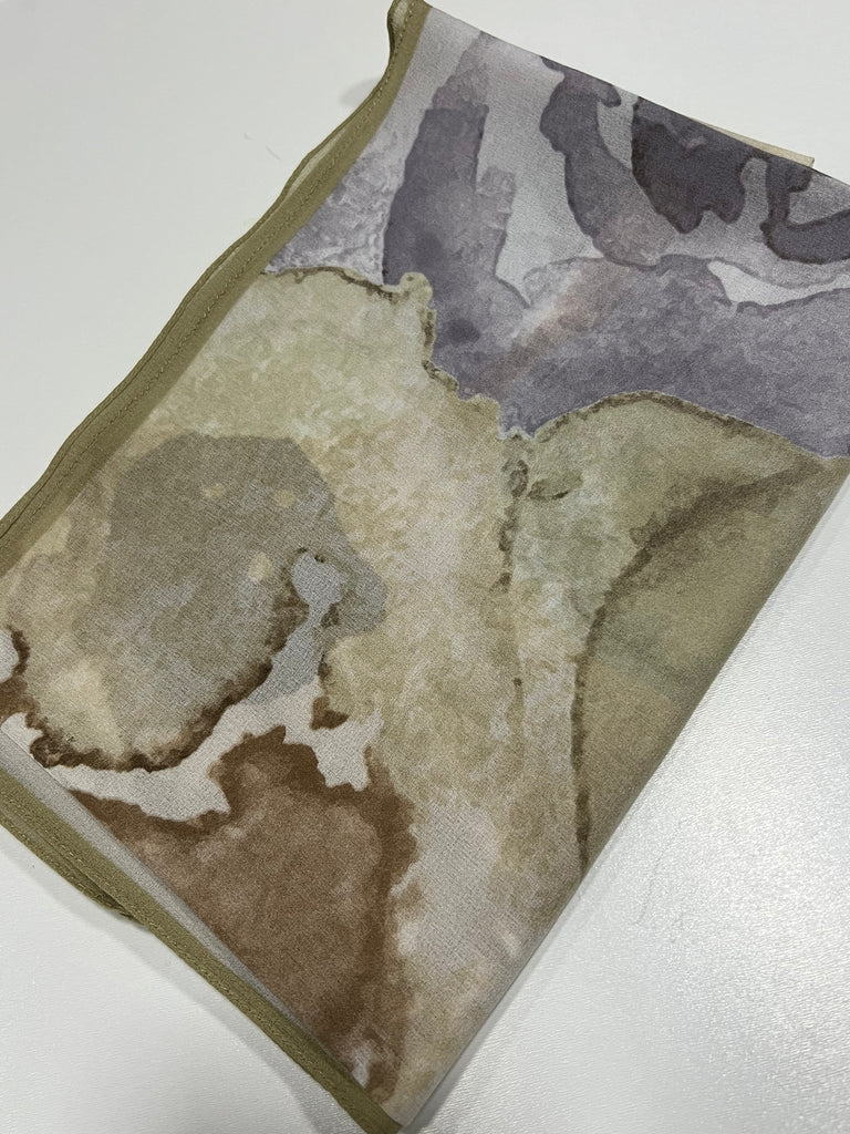 Premium Karaca Tie Dye Flower 120cm Crepe Square Hijab