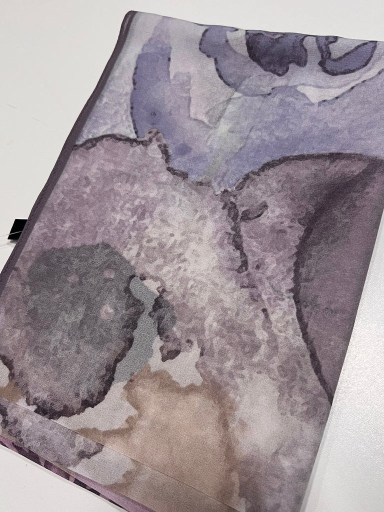 Premium Karaca Tie Dye Flower 120cm Crepe Square Hijab