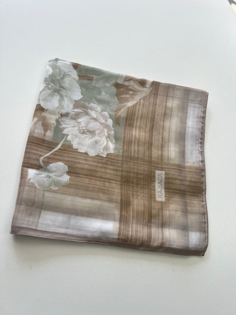 Premium Karaca 120cm Crepe Square hijab Vintage Bloom