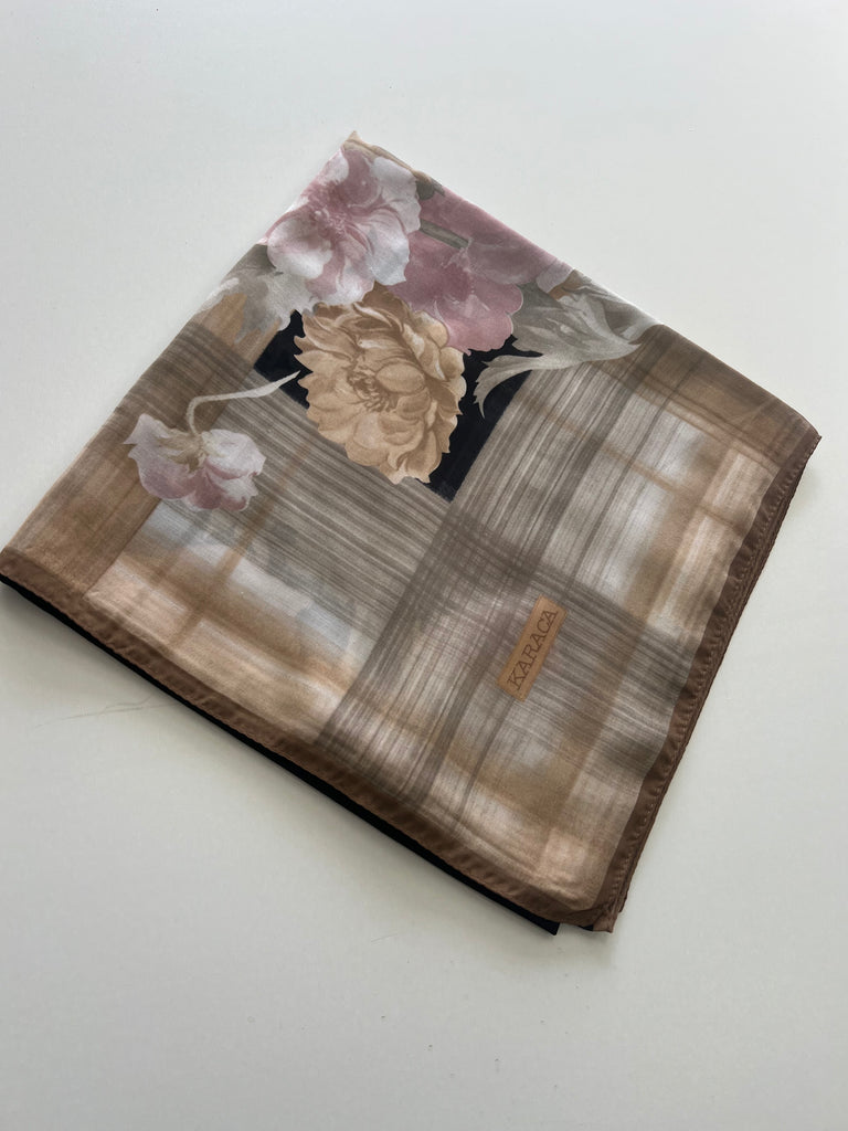Premium Karaca 120cm Crepe Square hijab Vintage Bloom