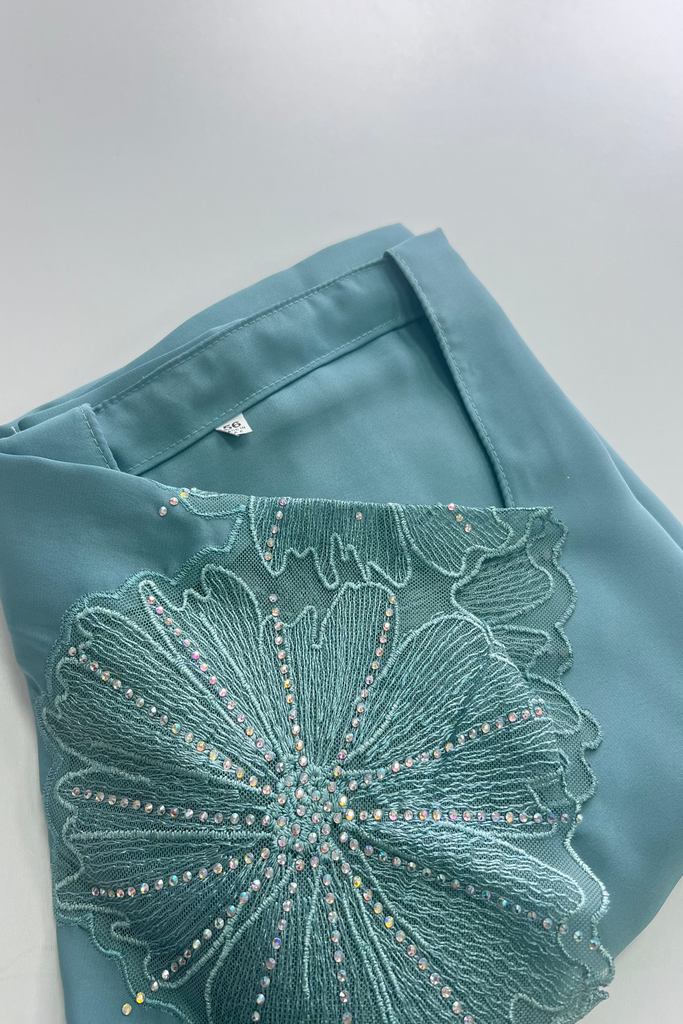 Plain Abaya with Sleeve Work