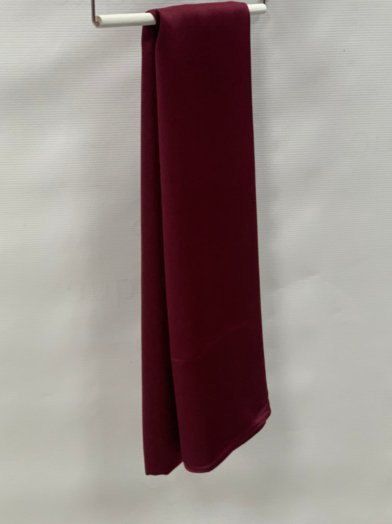 Grain Satin Long Hijab