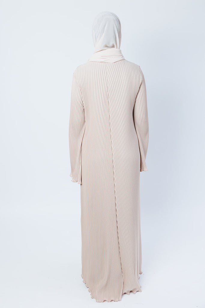 Beige Closed Abaya – Plain Pleated Design