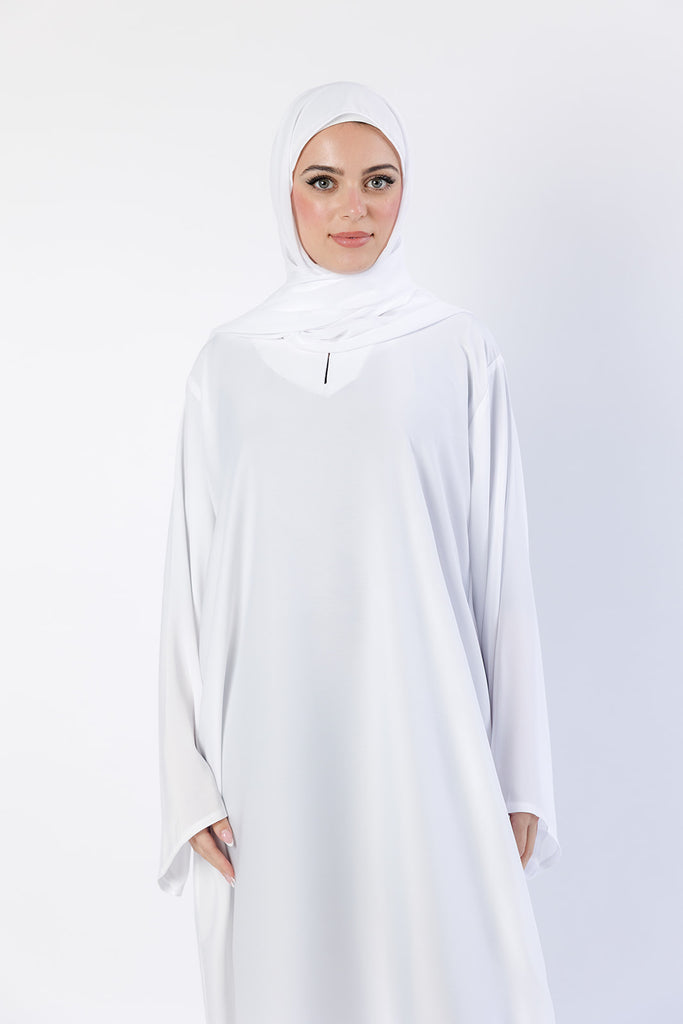 White Closed Abaya – Ripple Satin Fabric with Pocket