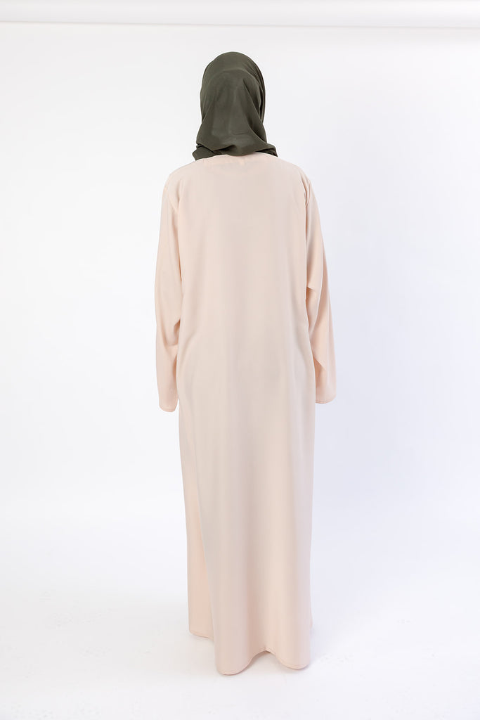 Cream Closed Abaya – Ripple Satin Fabric with Pocket