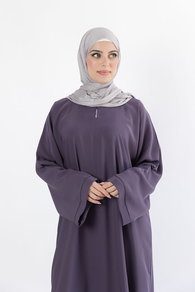 Dark Purple Closed Abaya – Premium Plain Design with Pocket and Wide Sleeves
