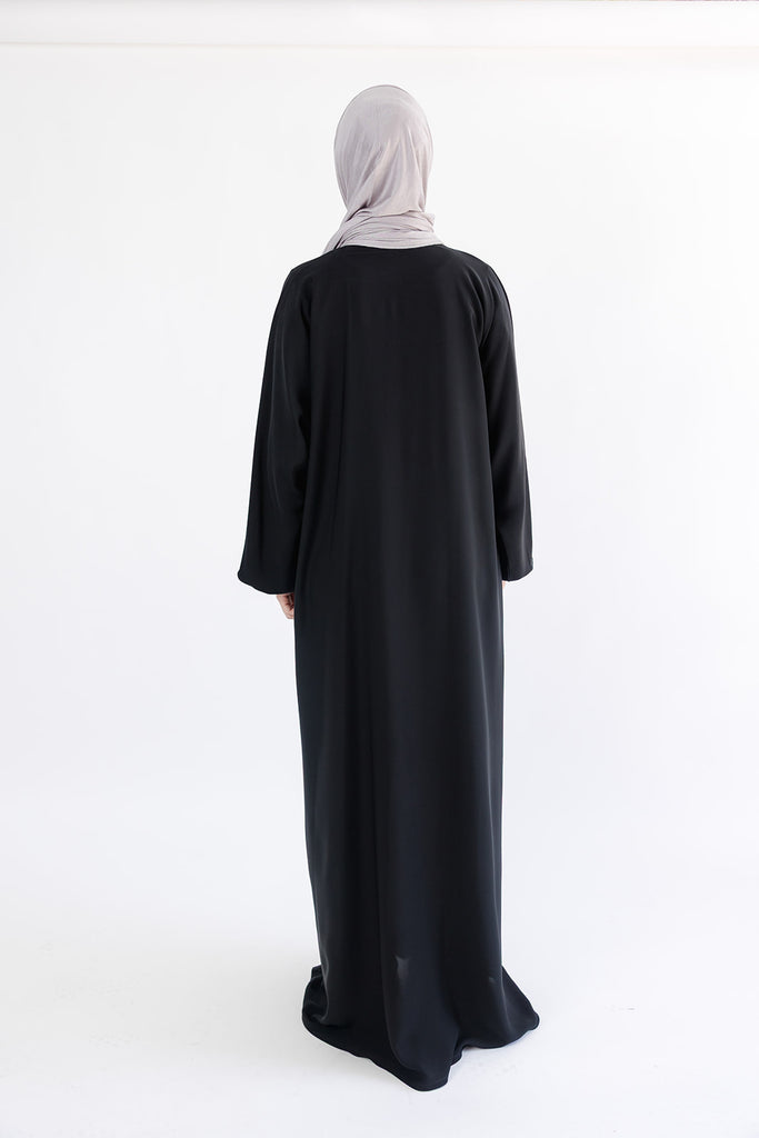 Black Closed Abaya – Premium Plain Nidha with Pocket and Elastic Sleeves