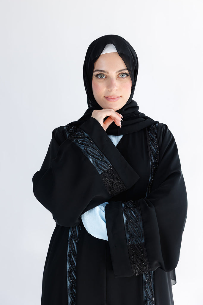 Black Open Abaya – Luxury Twisted Lace Embellished Design