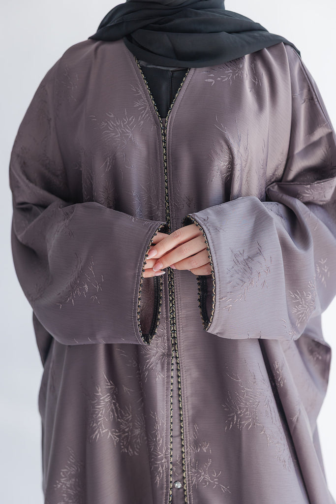 Mauve Open Abaya – Luxurious Patterned Embroidered Batwing Design