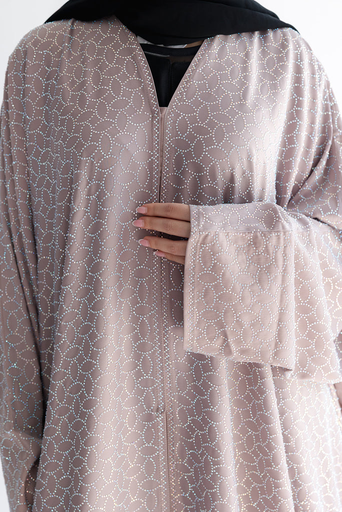 Dark Nude Open Abaya – Geometric Batwing Design with Contrast Detailing