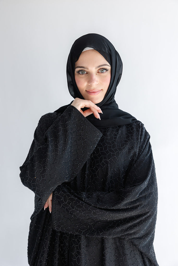 Black Open Abaya – Geometric Batwing Design with Contrast Detailing