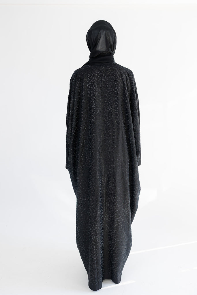 Black Open Abaya – Geometric Batwing Design with Contrast Detailing