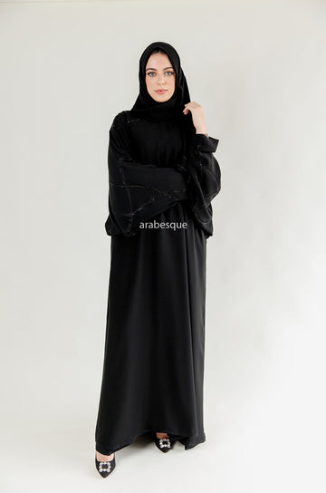 Black Farasha Abaya – Closed Design with Black Embroidered & Diamanté Detailing
