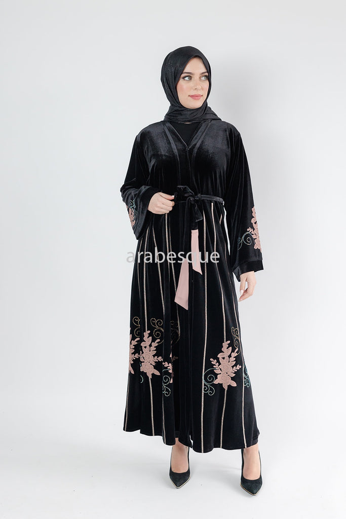 Black Velvet Open Abaya – Luxurious Floral Embroidered Design with Belt