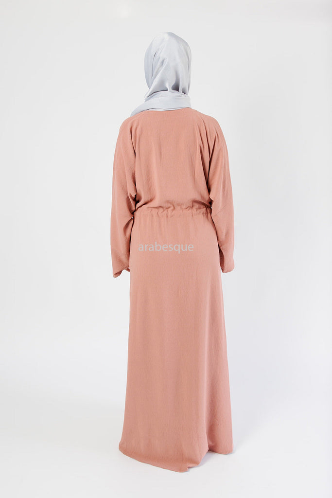 Dusty Pink Closed Abaya – Plain Crushed Polyester with Drawstring Waist
