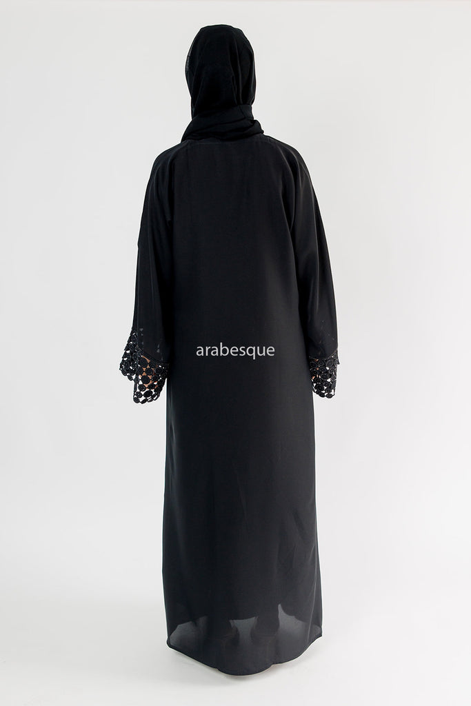 Black Open Abaya - With Circle Lace Sleeves