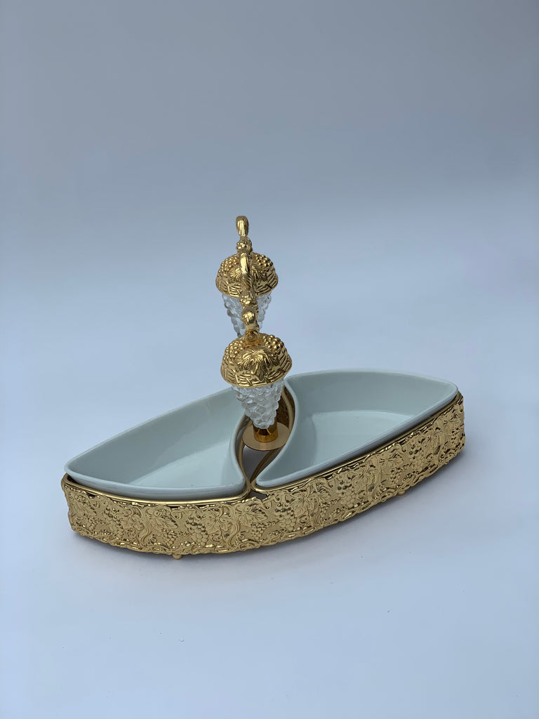 Gold Effect Salt and Pepper shaker set with ceramic bowls