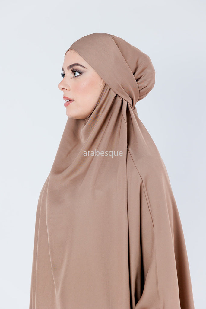 Beige Jilbab Abaya – One-Piece Design with Elastic Sleeves