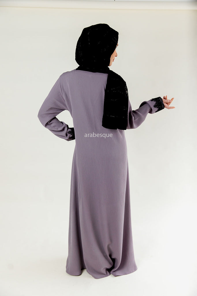 Lilac Closed Abaya – Textured Umbrella Cut Design with Lace Detail