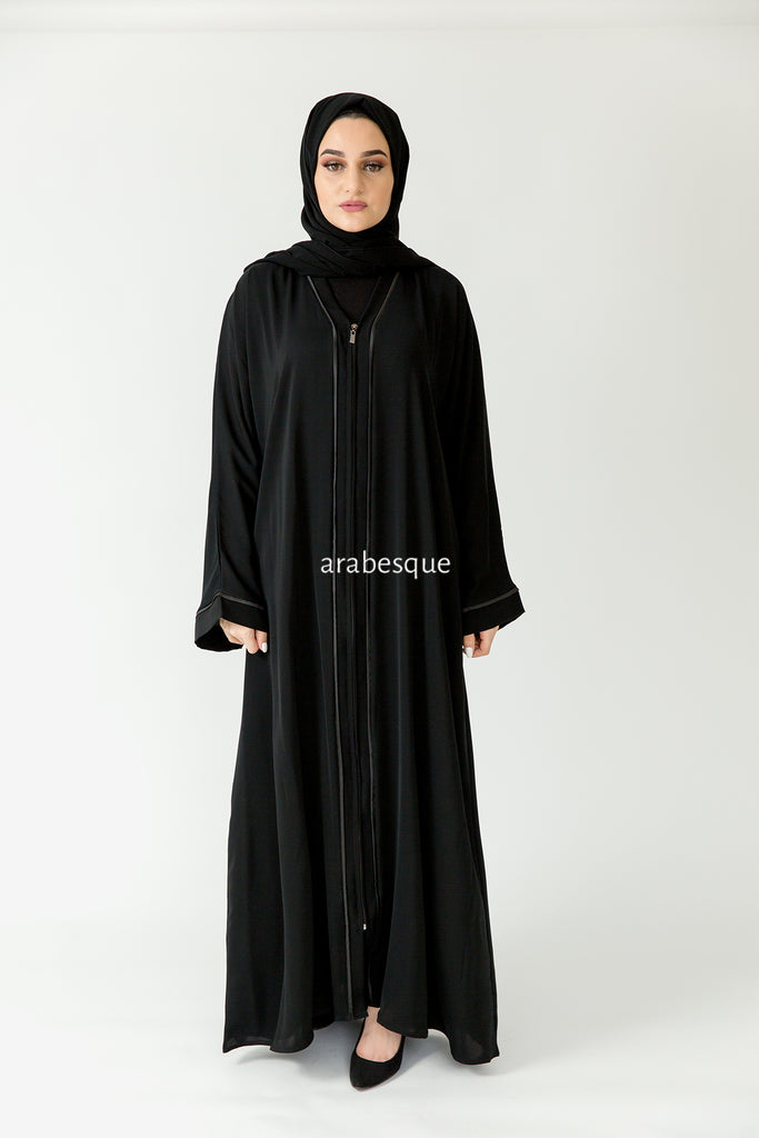 Black Border Zip Abaya | Classic Abaya's by Arabesque