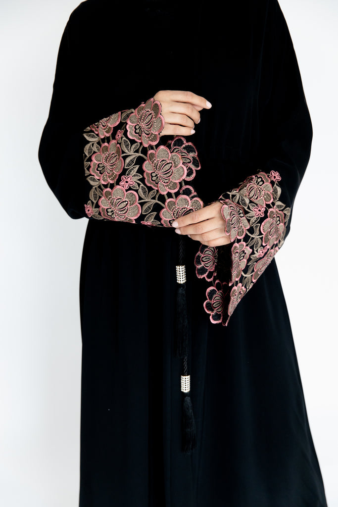 Abaya Of The Week