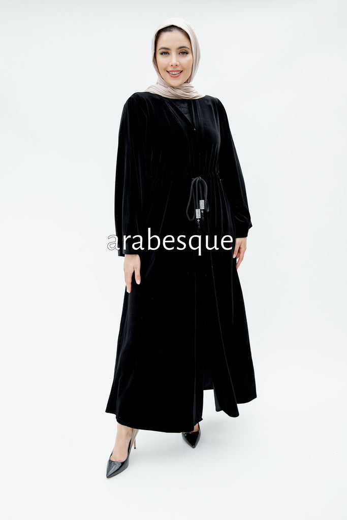 Black Open Abaya – Elegant Plain Velvet Design
