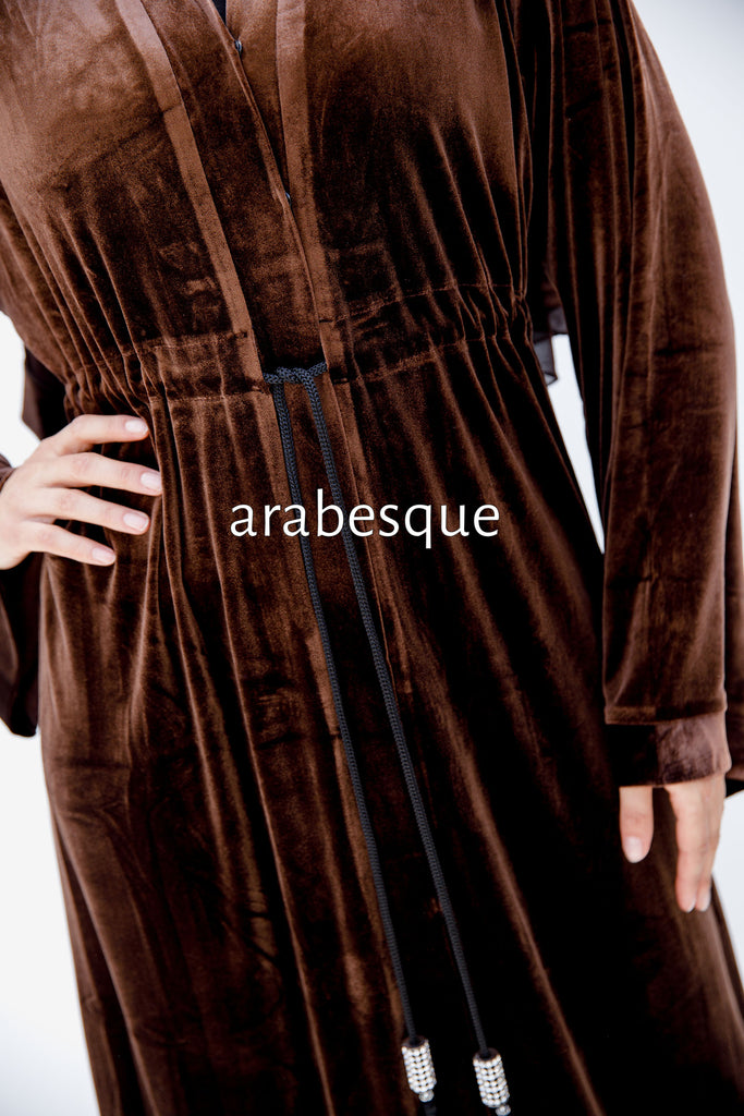Brown Open Abaya – Elegant Plain Velvet Design