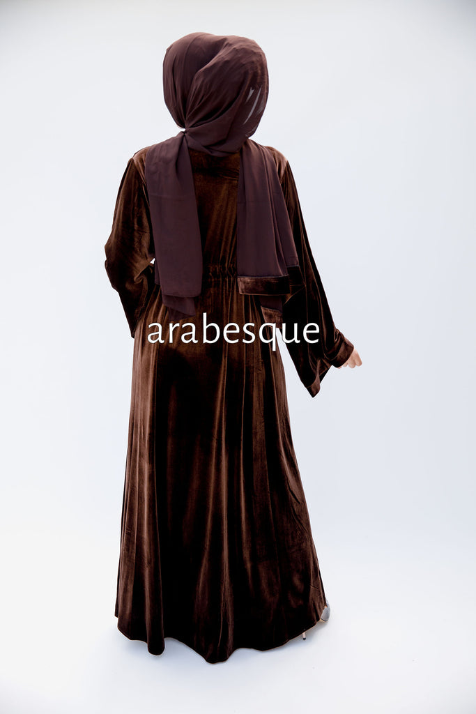 Brown Open Abaya – Elegant Plain Velvet Design