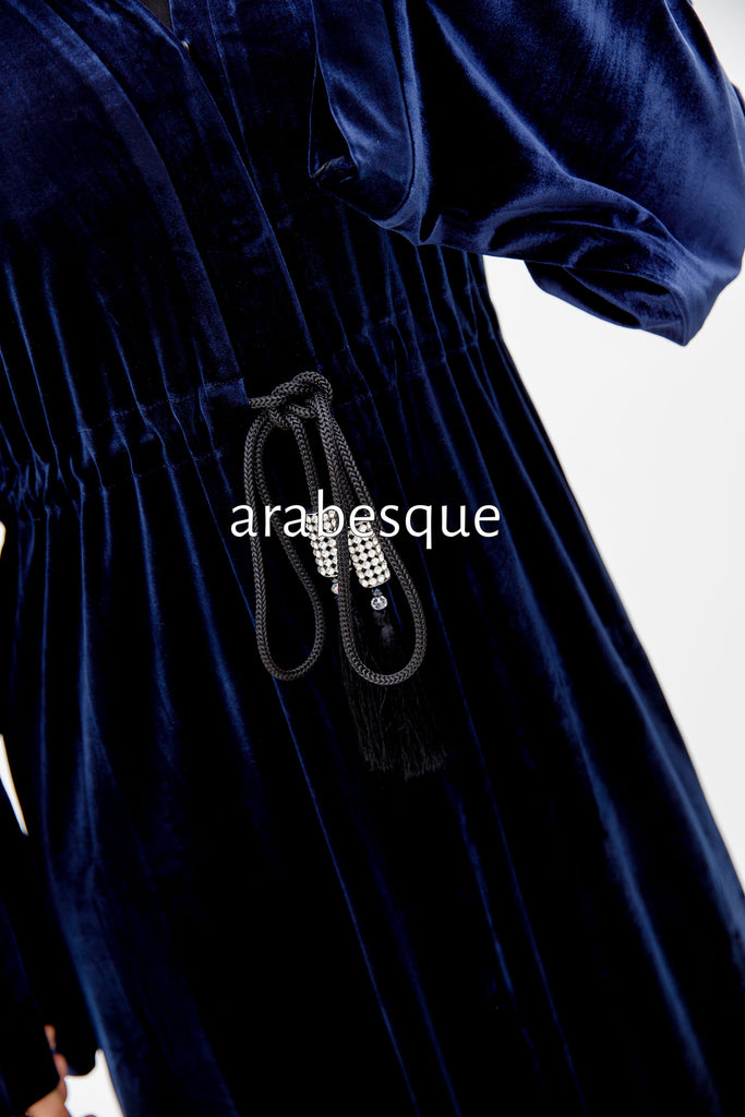 Navy Open Abaya – Elegant Plain Velvet Design
