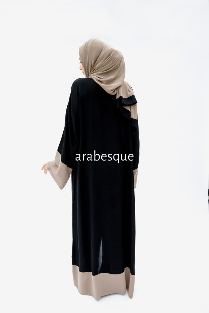 Black Open Abaya – Plain Design with Chiffon Trim