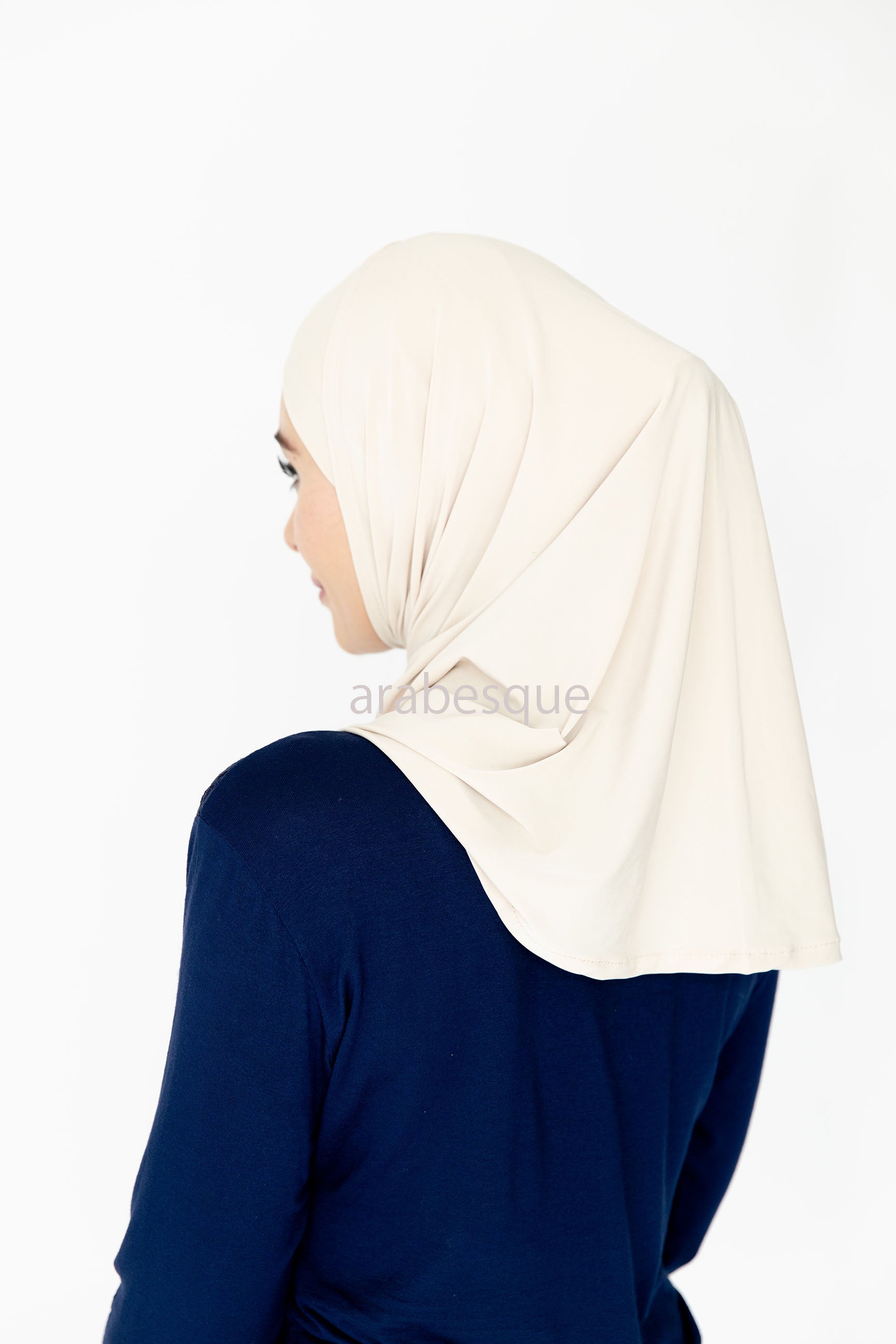 Hijab wear discount